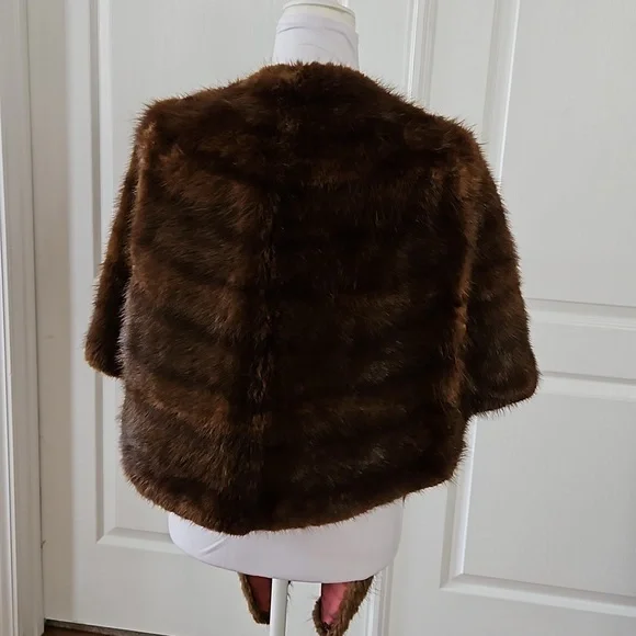 Exclusive Lynbrook Furs Brown Stole Cape Shrug Shawl Cover Up Fur Large Vintage - Picture 7 of 16